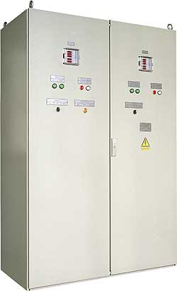 Шкаф АВР с компенсатором реактивной мощности и средствами учета электроэнергии